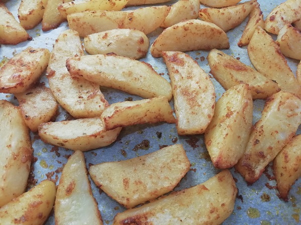 Ako pripraviť pečené zemiaky.